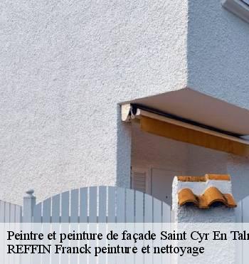 Peintre et peinture de façade