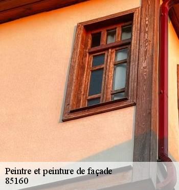 Peintre et peinture de façade